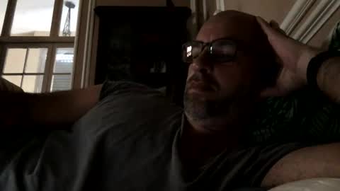 adrienfromparis online show from 18, 12, 2025