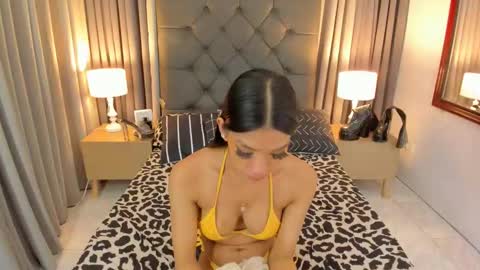 Snapshot of aela_washington chatting on 27, 12, 2024 Aela online show from 27, 12, 2024