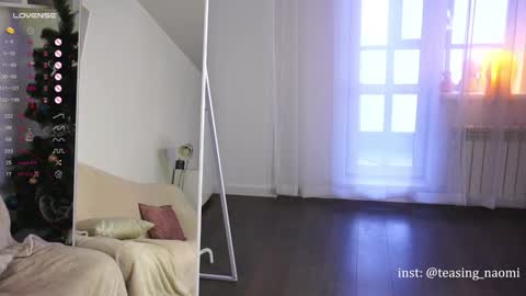 aesthetics__tease online show from 3, 1, 2025