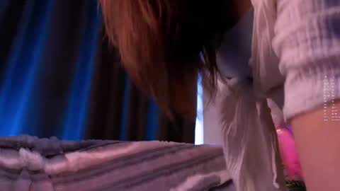 Afelia online show from 5, 4, 2026