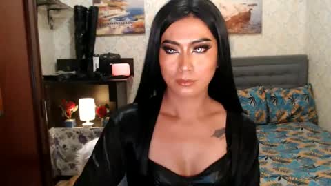 Snapshot of affairtoyourgoddesskhendra chatting on 12, 12, 2024 Dominant Goddess Contessa online show from 12, 12, 2024