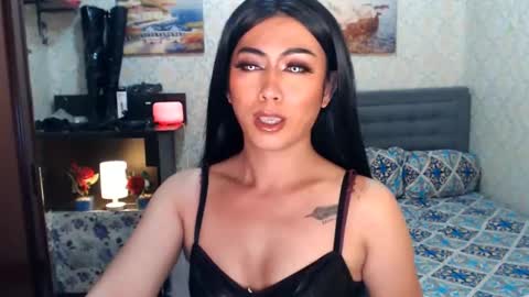 Snapshot of affairtoyourgoddesskhendra chatting on 30, 12, 2024 Dominant Goddess Contessa online show from 30, 12, 2024