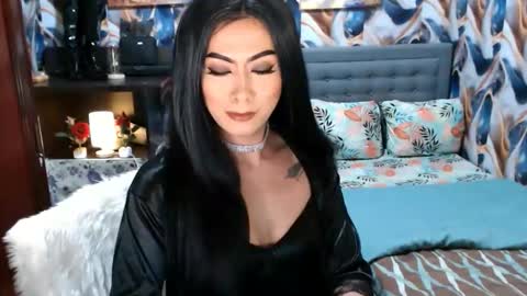 Snapshot of affairtoyourgoddesskhendra chatting on 14, 10, 2025 Dominant Goddess Contessa online show from 14, 10, 2025