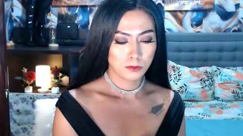 Snapshot of affairtoyourgoddesskhendra chatting on 16, 10, 2025 Dominant Goddess Contessa online show from 16, 10, 2025