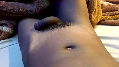 Snapshot of africangunman chatting on 17, 11, 2025 Gunman online show from 17, 11, 2025