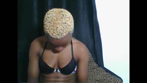 Snapshot of africanprincess24 chatting on 26, 10, 2025 PHOEBE online show from 26, 10, 2025