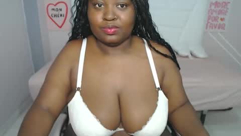 afroditaebano online show from 20, 5, 2026