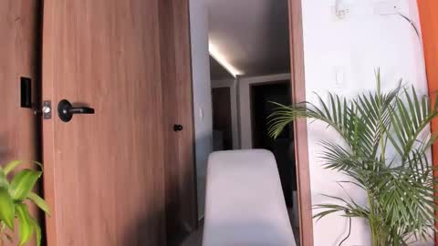 Snapshot of afroditaroy chatting on 29, 9, 2025 AfroditaRoy online show from 29, 9, 2025