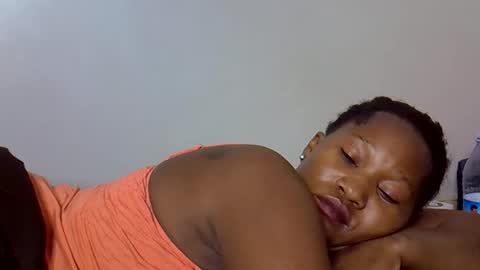 Snapshot of afronubians chatting on 17, 11, 2025 afronubians online show from 17, 11, 2025