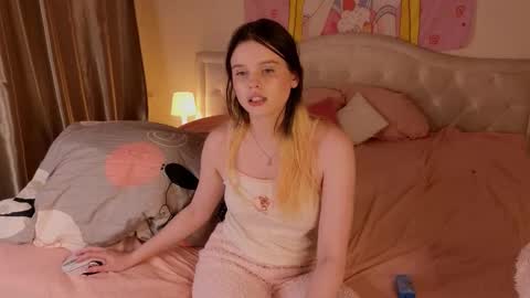 Snapshot of afterdarkduo chatting on 15, 10, 2025 afterdarkduo online show from 15, 10, 2025