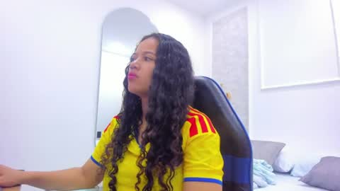 Snapshot of agata18_ chatting on 7, 7, 2026 A G A T A online show from 7, 7, 2026