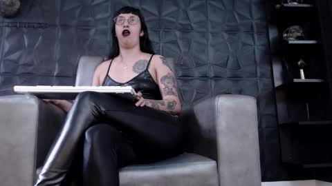  Miss Agata  online show from 26, 2, 2025