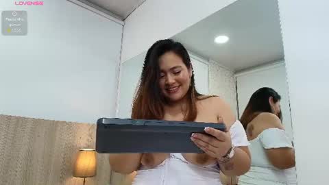 Snapshot of agata_hernandez chatting on 25, 6, 2026 Agata Hernandez online show from 25, 6, 2026
