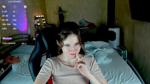 Snapshot of agata_in_wonderland chatting on 16, 9, 2025 agata_in_wonderland online show from 16, 9, 2025