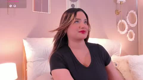 Snapshot of agata_laurent_ chatting on 12, 6, 2026 Agata Lauret online show from 12, 6, 2026