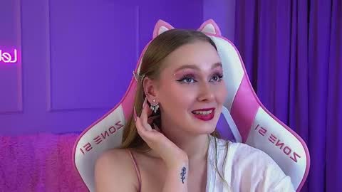 AgataFoxley online show from 28, 2, 2026