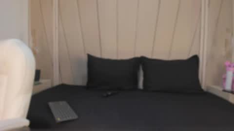 Agatha Steel online show from 8, 4, 2026