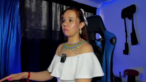 agatha_walter_ online show from 28, 11, 2025