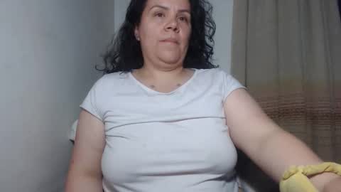      online show from 27, 10, 2025