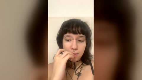 agathaaaaxx online show from 2, 3, 2026