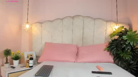 Snapshot of agathablackwood chatting on 24, 6, 2026 Agatha Blackwood online show from 24, 6, 2026