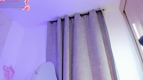 Agatha Owens online show from 20, 1, 2025