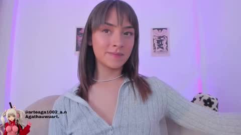 Snapshot of agathauwuart chatting on 21, 10, 2025 Agatha online show from 21, 10, 2025