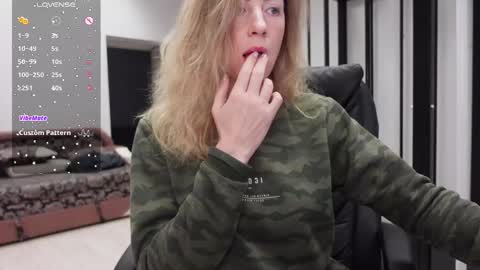 Snapshot of agelina_summer chatting on 20, 2, 2025 Agelina Lilly Laura online show from 20, 2, 2025