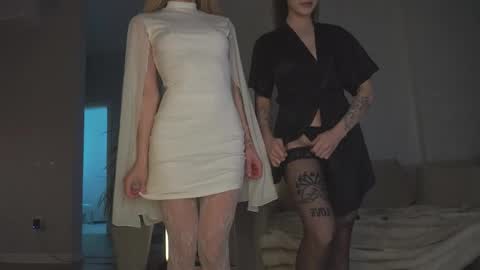 Snapshot of agent_blonde chatting on 11, 4, 2026 May online show from 11, 4, 2026