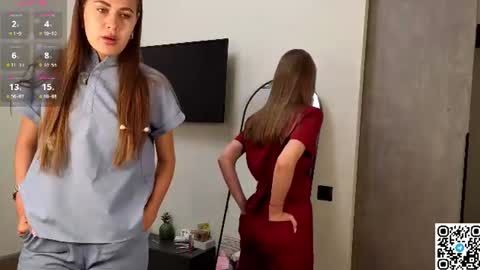 Monica and Bella online show from 10, 7, 2026