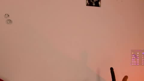 Snapshot of aggie_swett chatting on 1, 11, 2025 Maggie online show from 1, 11, 2025