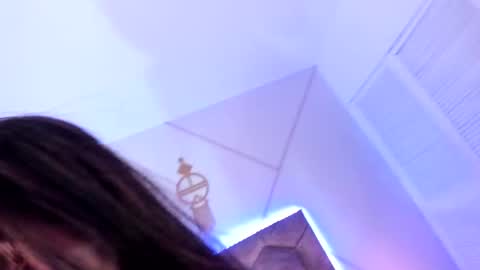 Snapshot of aggy_castel chatting on 6, 3, 2025 Aggy online show from 6, 3, 2025