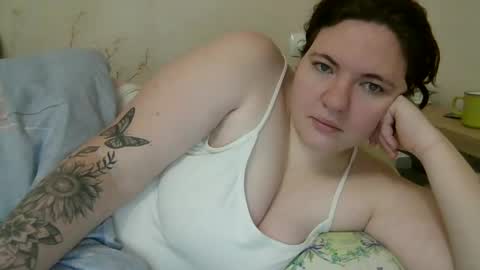 Snapshot of aglaya_fame chatting on 6, 1, 2025 Aglaya Fame online show from 6, 1, 2025