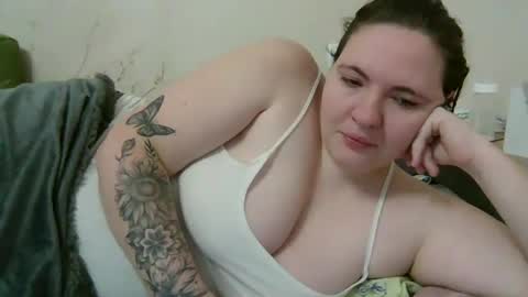 Snapshot of aglaya_fame chatting on 7, 1, 2025 Aglaya Fame online show from 7, 1, 2025