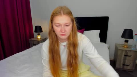 Snapshot of agnesarden chatting on 3, 10, 2025 AgnesArden online show from 3, 10, 2025