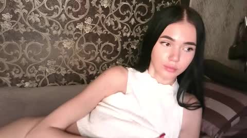 Snapshot of agness_leas chatting on 27, 11, 2025 agness_leas online show from 27, 11, 2025