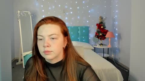 Agnia White online show from 2, 12, 2025