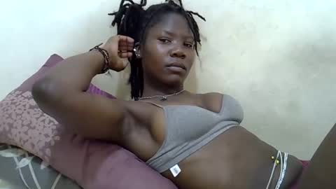 Snapshot of aguas_ chatting on 16, 11, 2025 aguas online show from 16, 11, 2025