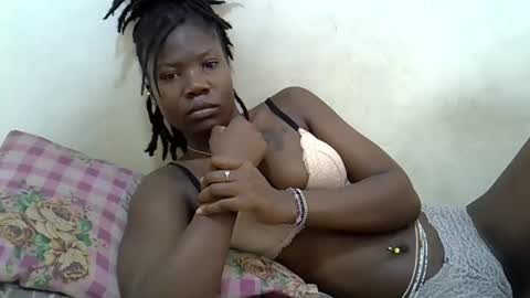 Snapshot of aguas_ chatting on 17, 11, 2025 aguas online show from 17, 11, 2025