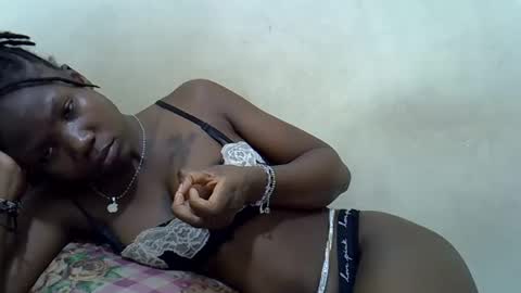 Snapshot of aguas_ chatting on 19, 11, 2025 aguas online show from 19, 11, 2025