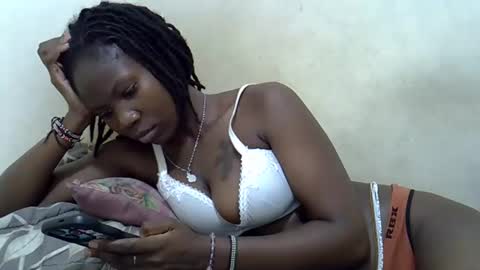 Snapshot of aguas_ chatting on 21, 11, 2025 aguas online show from 21, 11, 2025