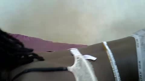 Snapshot of aguas_ chatting on 22, 11, 2025 aguas online show from 22, 11, 2025