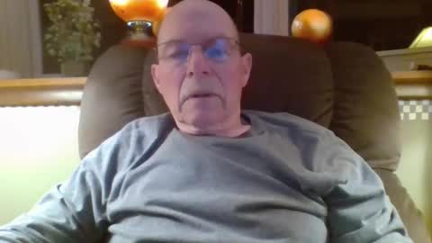 aguynrkfrd online show from 23, 4, 2026