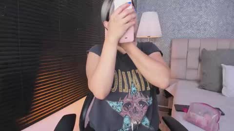 Ahmara  online show from 9, 1, 2026