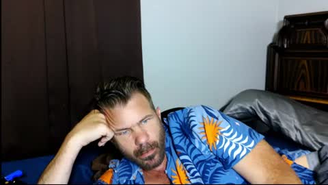 Snapshot of ahardman10 chatting on 17, 7, 2026 Blue Eyed Handsome Man online show from 17, 7, 2026