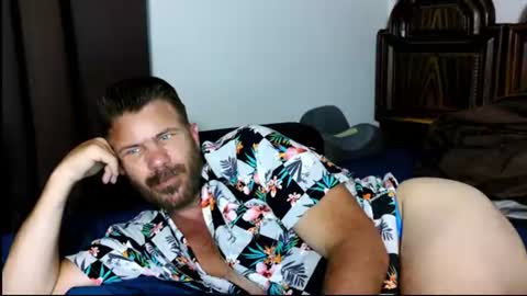 Snapshot of ahardman10 chatting on 18, 7, 2026 Blue Eyed Handsome Man online show from 18, 7, 2026