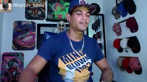 Snapshot of aharon_sexo1 chatting on 20, 1, 2025 Aharon  Zamora online show from 20, 1, 2025