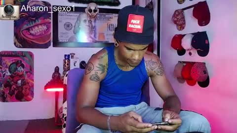 Snapshot of aharon_sexo1 chatting on 26, 1, 2025 Aharon  Zamora online show from 26, 1, 2025