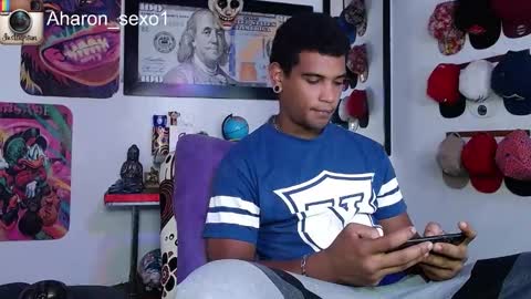 Snapshot of aharon_sexo1 chatting on 28, 1, 2025 Aharon  Zamora online show from 28, 1, 2025