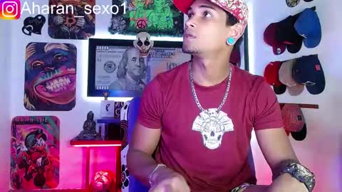 Snapshot of aharon_sexo1 chatting on 3, 2, 2025 Aharon  Zamora online show from 3, 2, 2025